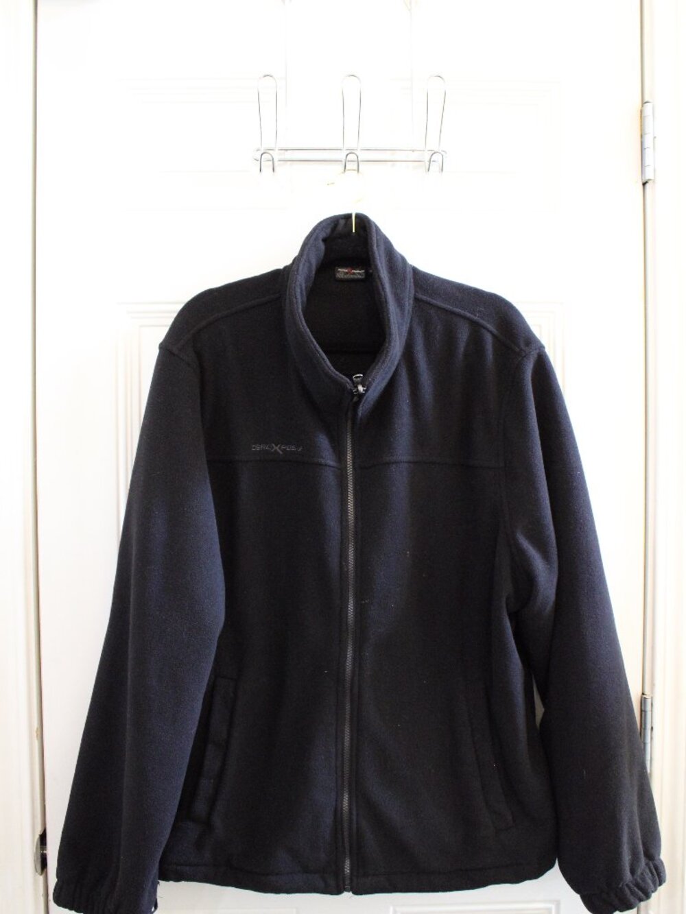ZeroXposur Men's black full zipper Jacket 2XL two front pockets